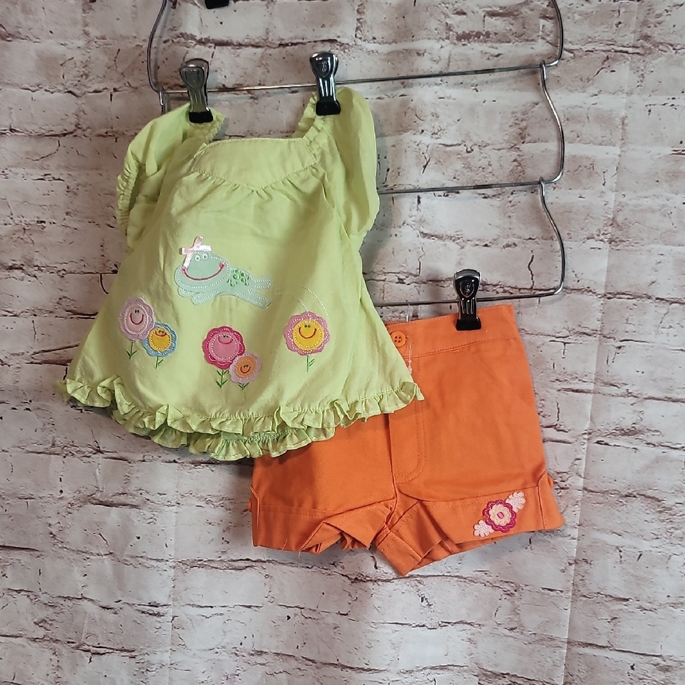 B.t. Kids Short And Shirt Matching Outfit Girls 12 Mo New Nwt Girls